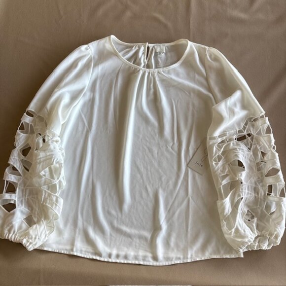 Joie Womens Holiday Blouse Laser Cut Out Sleeves Embroidered XL Keyhole NWT - Picture 12 of 12